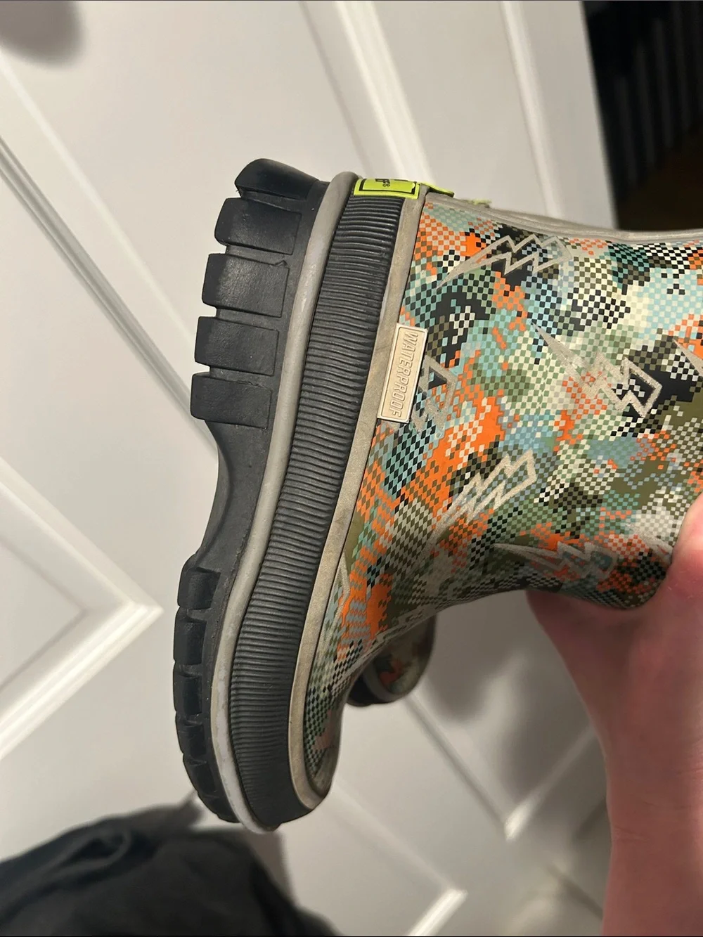 Western Chief Kids Camouflage Rain and snow Boots in Green and Orange